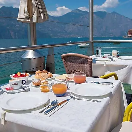 Ξενοδοχείο Venezia 4*