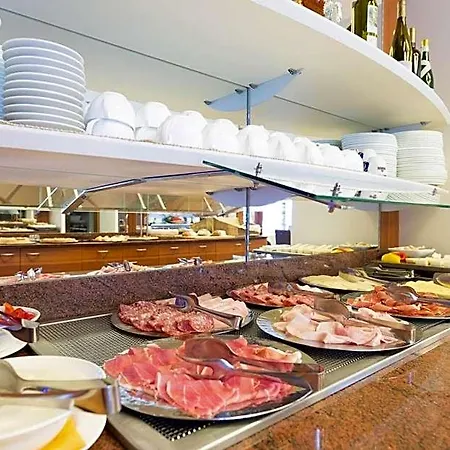 酒店 Venezia 马尔切西内